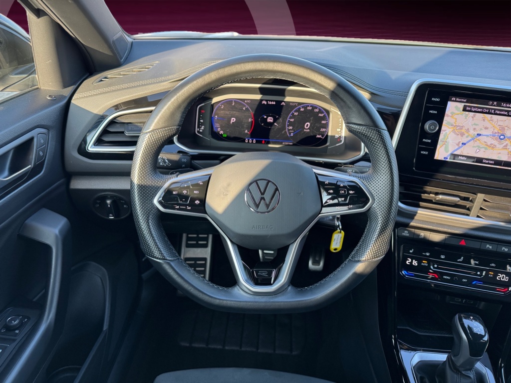 T-Roc 2.0 TDI R-Line+NAVI+SHZ+AHK+IQ-LED+KAMERA