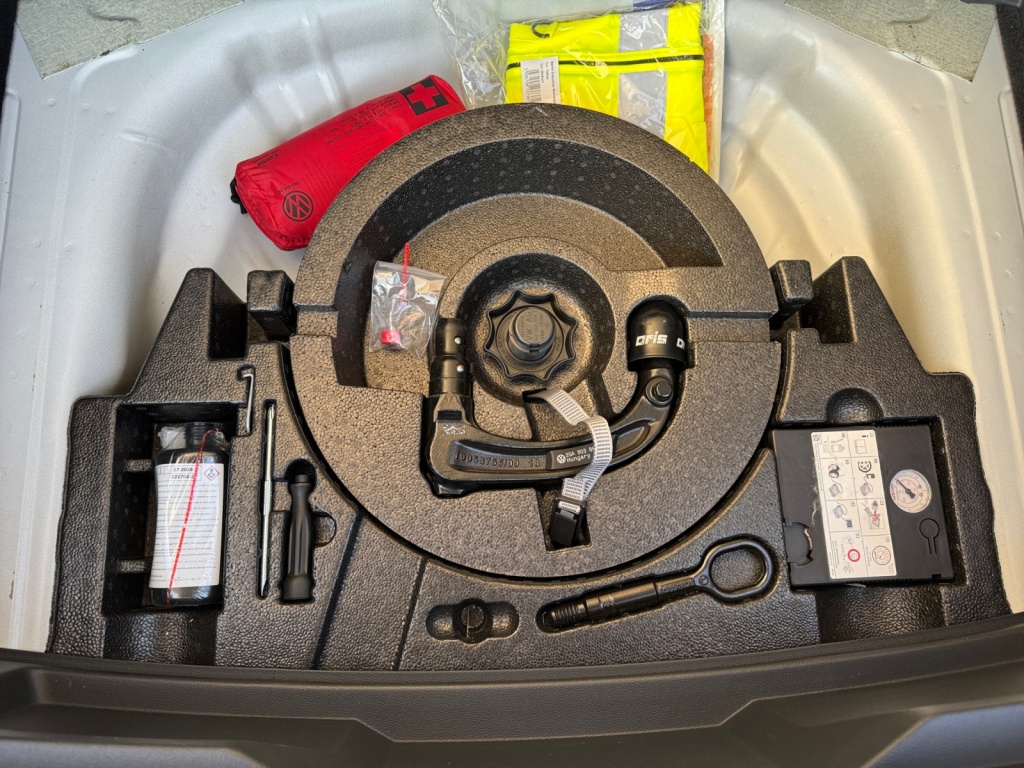 T-Roc 2.0 TDI R-Line+NAVI+SHZ+AHK+IQ-LED+KAMERA