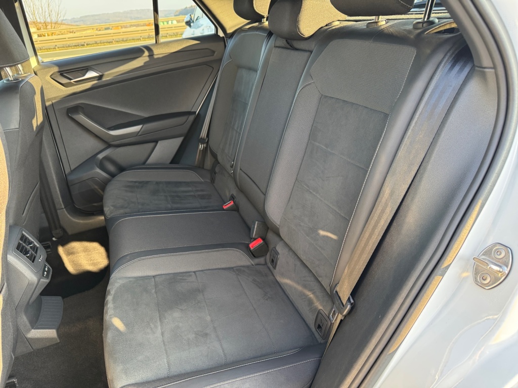 T-Roc 2.0 TDI R-Line+NAVI+SHZ+AHK+IQ-LED+KAMERA
