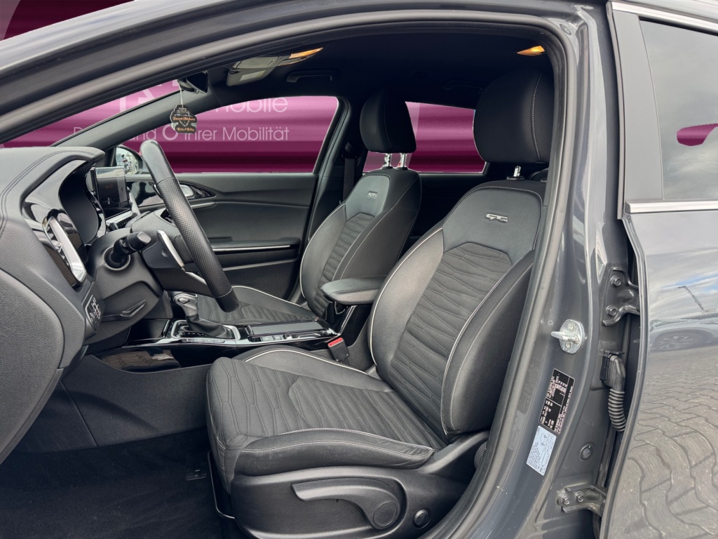 ceed 1.5 T-GDI GT Line DCT NAVI+SHZ+JBL+LED+RFK