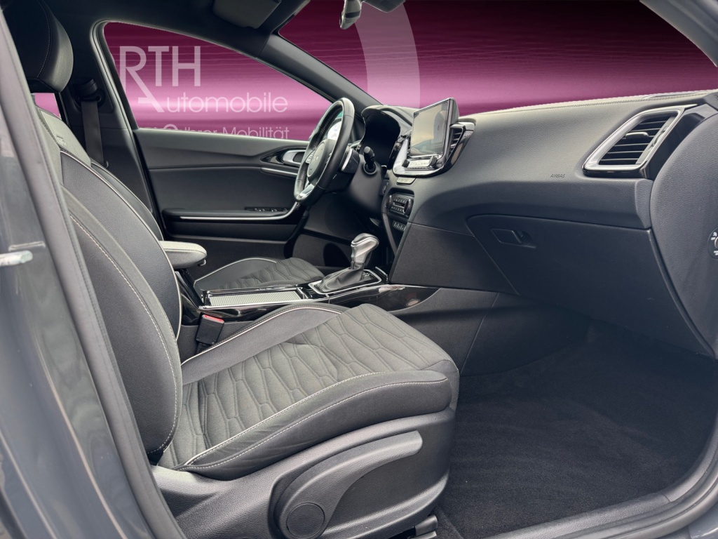 ceed 1.5 T-GDI GT Line DCT NAVI+SHZ+JBL+LED+RFK