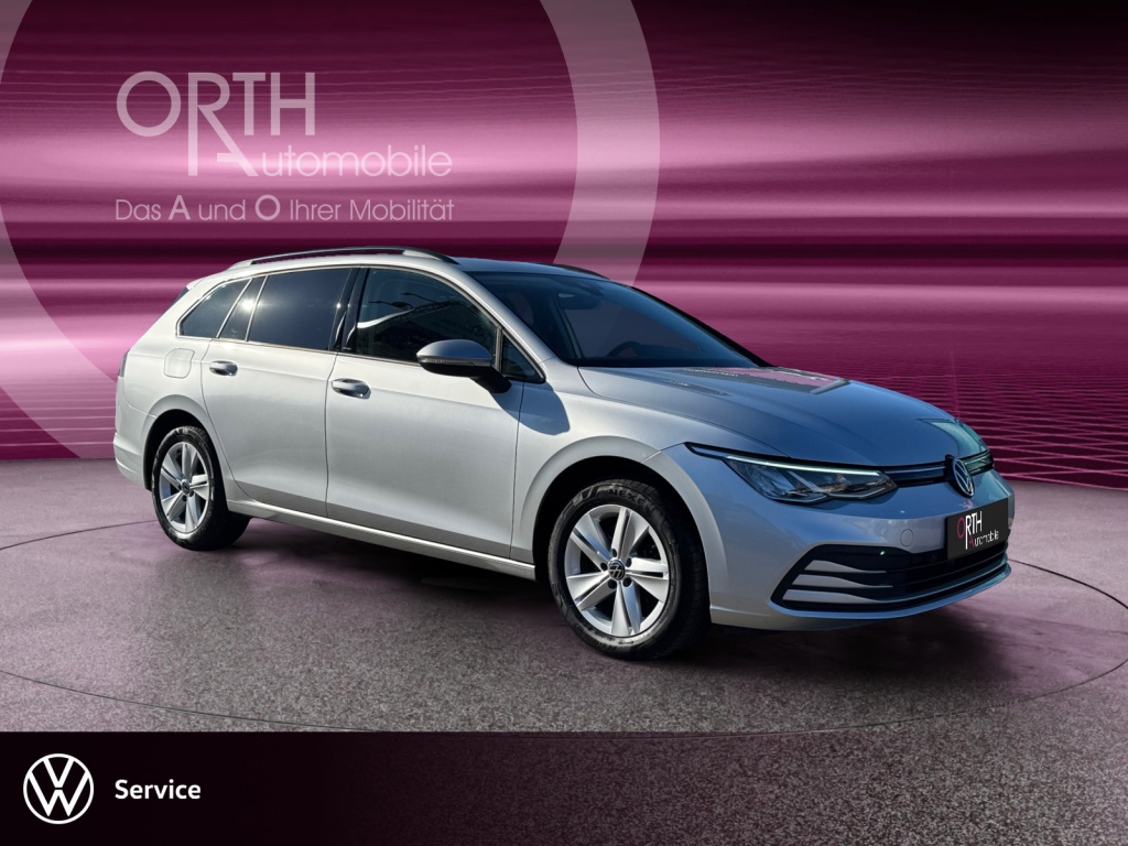 Golf VIII Variant LIFE 2.0 TDI DSG+NAVI+SHZ+LED