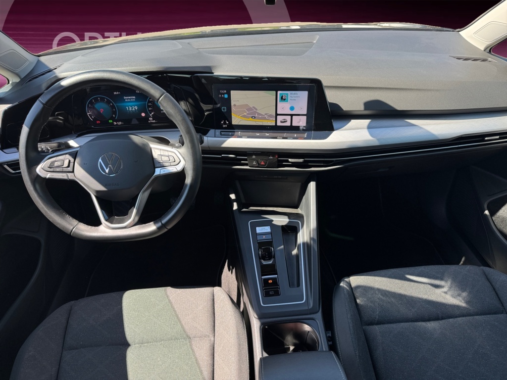 Golf VIII 1.5 eTSI Life AHK+NAVI+SHZ+ACC+LED ACC