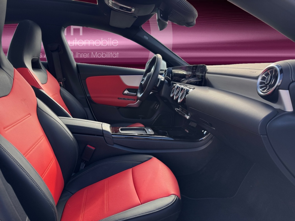 CLA 200 AMG-LINE 7G-DCT+PANO+KEYLESS+PARK-PAKET