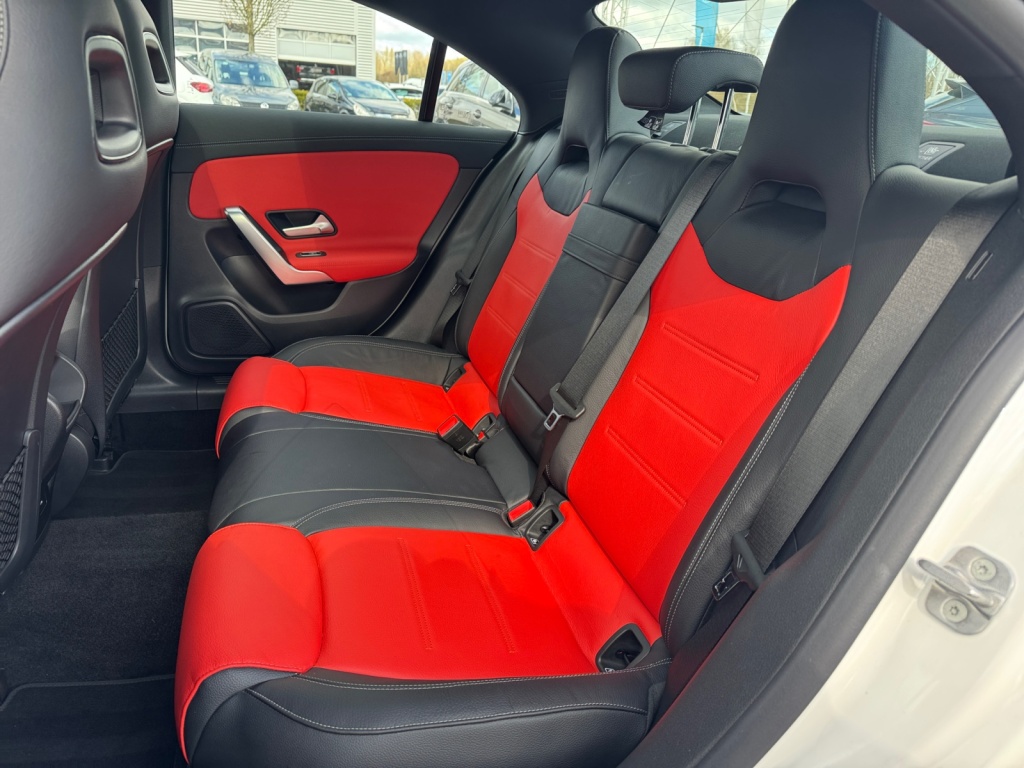 CLA 200 AMG-LINE 7G-DCT+PANO+KEYLESS+PARK-PAKET