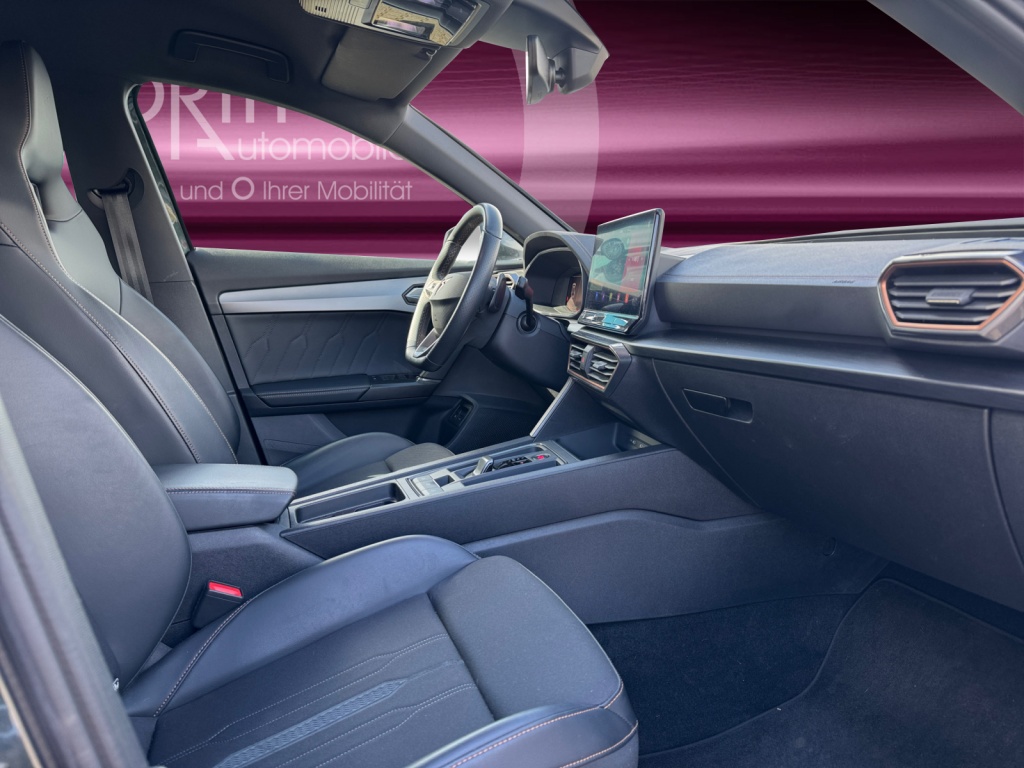 Formentor VZ 1.4 e-HYB 245PS NAVI+SHZ+KAMERA+LED