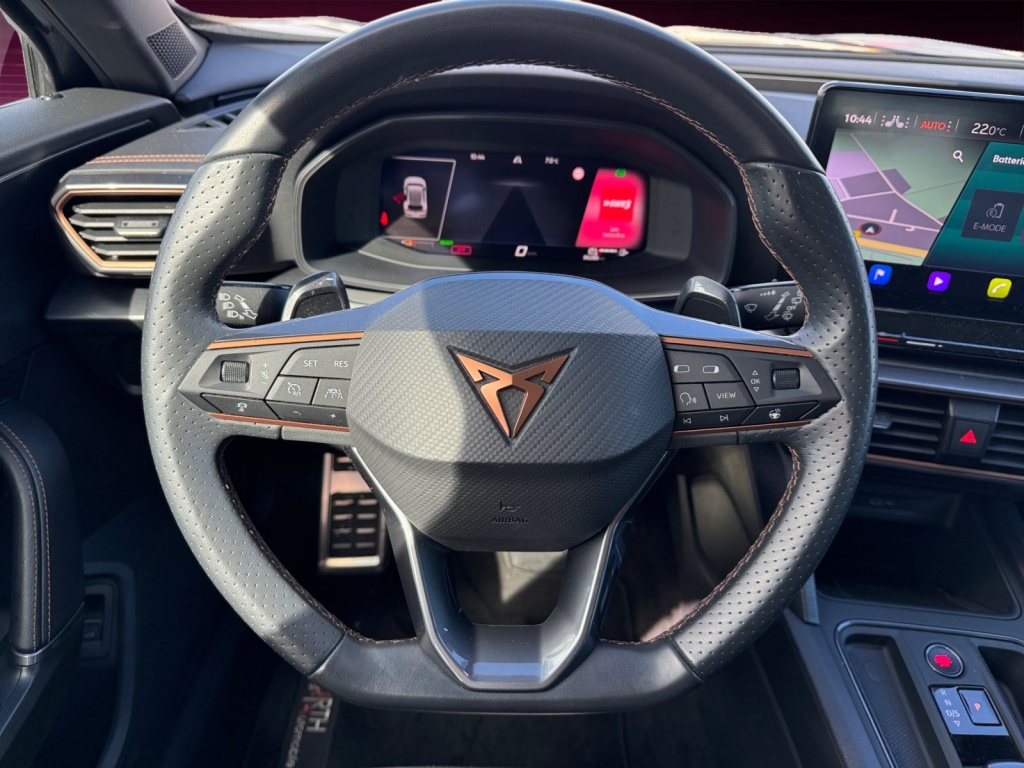 Formentor VZ 1.4 e-HYB 245PS NAVI+SHZ+KAMERA+LED