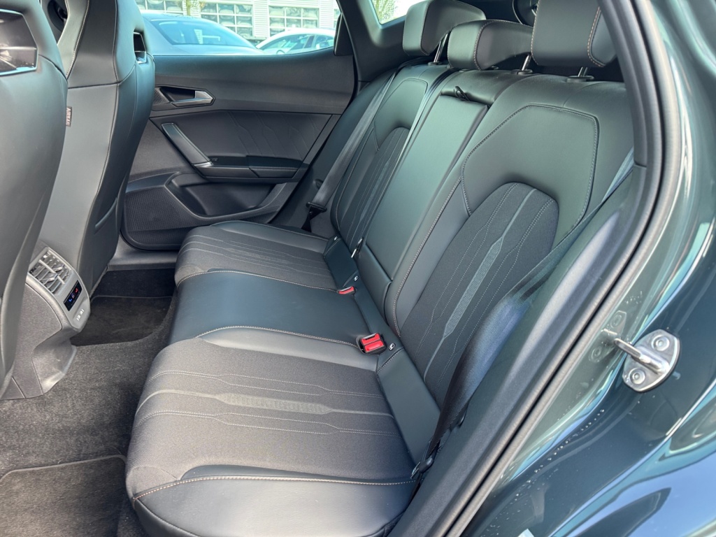 Formentor VZ 1.4 e-HYB 245PS NAVI+SHZ+KAMERA+LED