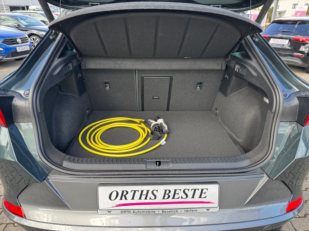 Formentor VZ 1.4 e-HYB 245PS NAVI+SHZ+KAMERA+LED