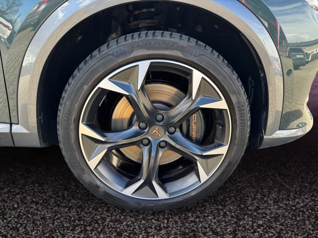 Formentor VZ 1.4 e-HYB 245PS NAVI+SHZ+KAMERA+LED