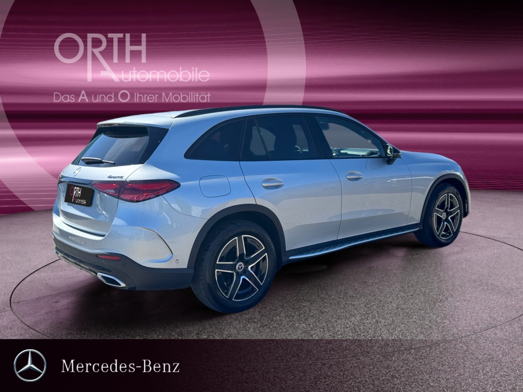 GLC 300 d 4M AMG+NIGHT+NAVI+SHZ+AHK+RFK+LED ACC