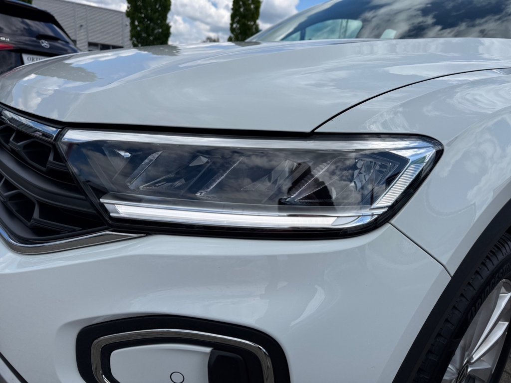 T-Roc 1.5 TSI Life DSG+LED+ACC+NAVI+SHZ+RFK+AHK