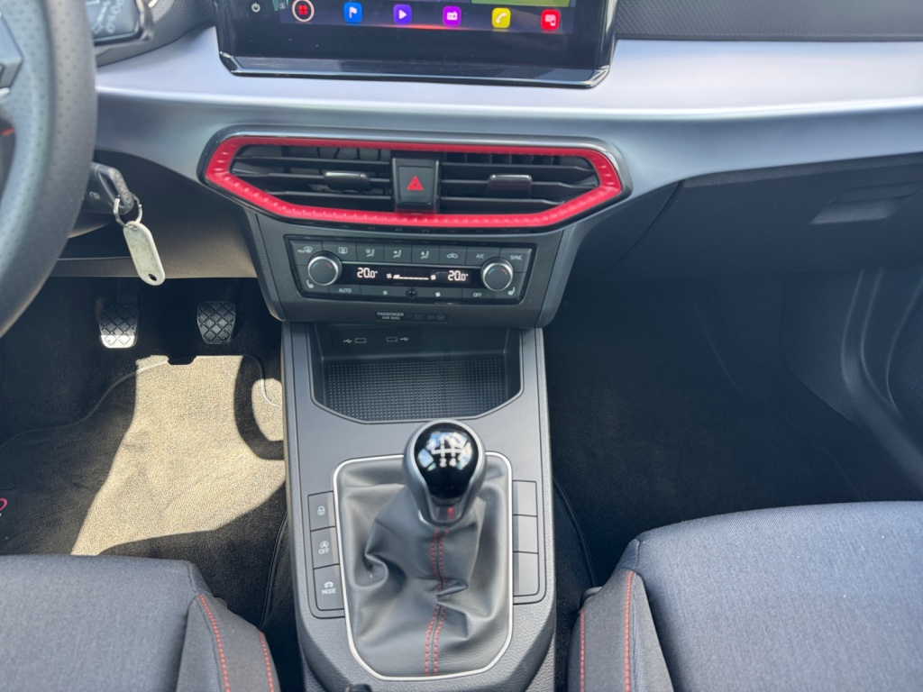 Ibiza 1.0 TSI FR 5-GANG+NAVI+SHZ+KLIMA+LED+ALU