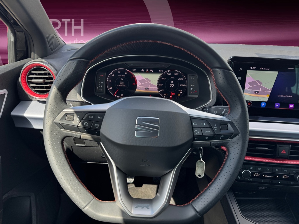 Ibiza 1.0 TSI FR 5-GANG+NAVI+SHZ+KLIMA+LED+ALU