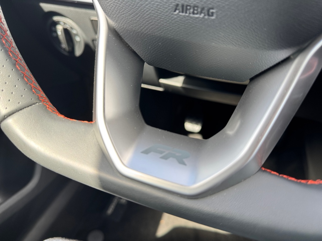 Ibiza 1.0 TSI FR 5-GANG+NAVI+SHZ+KLIMA+LED+ALU