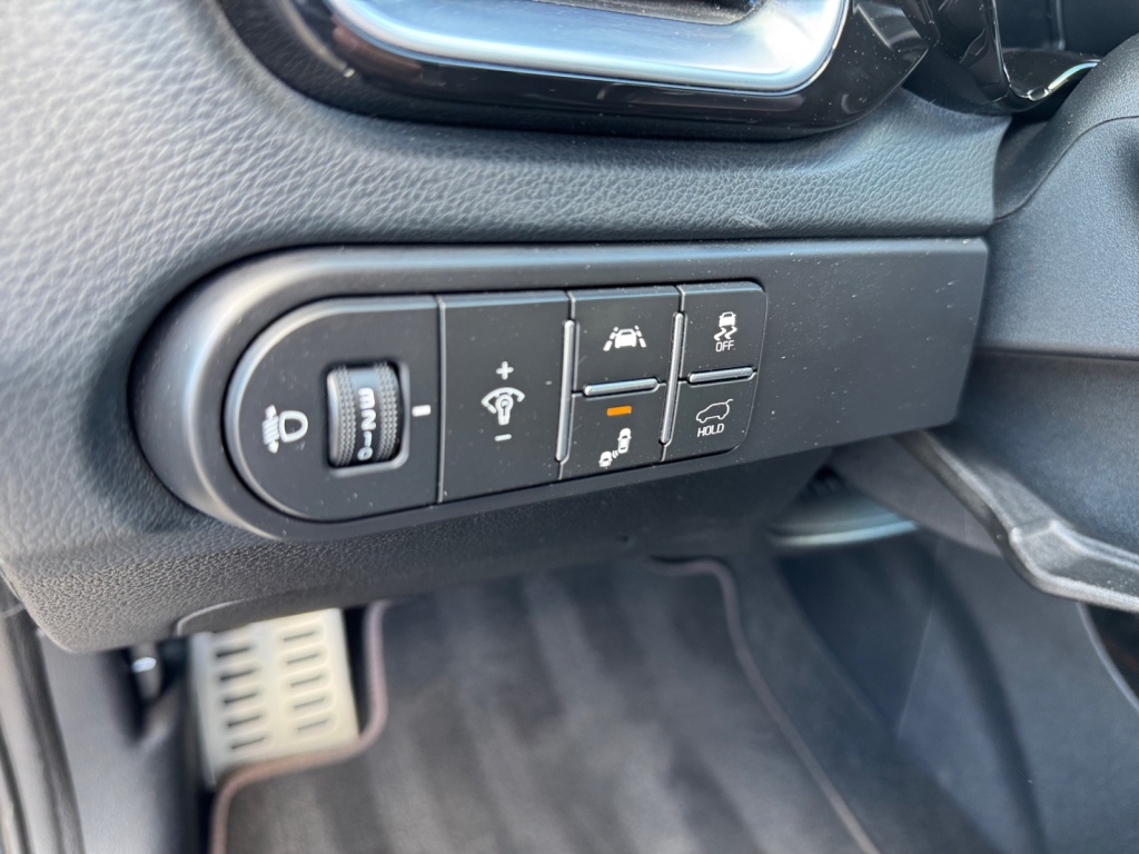 Proceed 1.6 T-GDI AUT+NAVI+SHZ+DACH+JBL+RFK+LED
