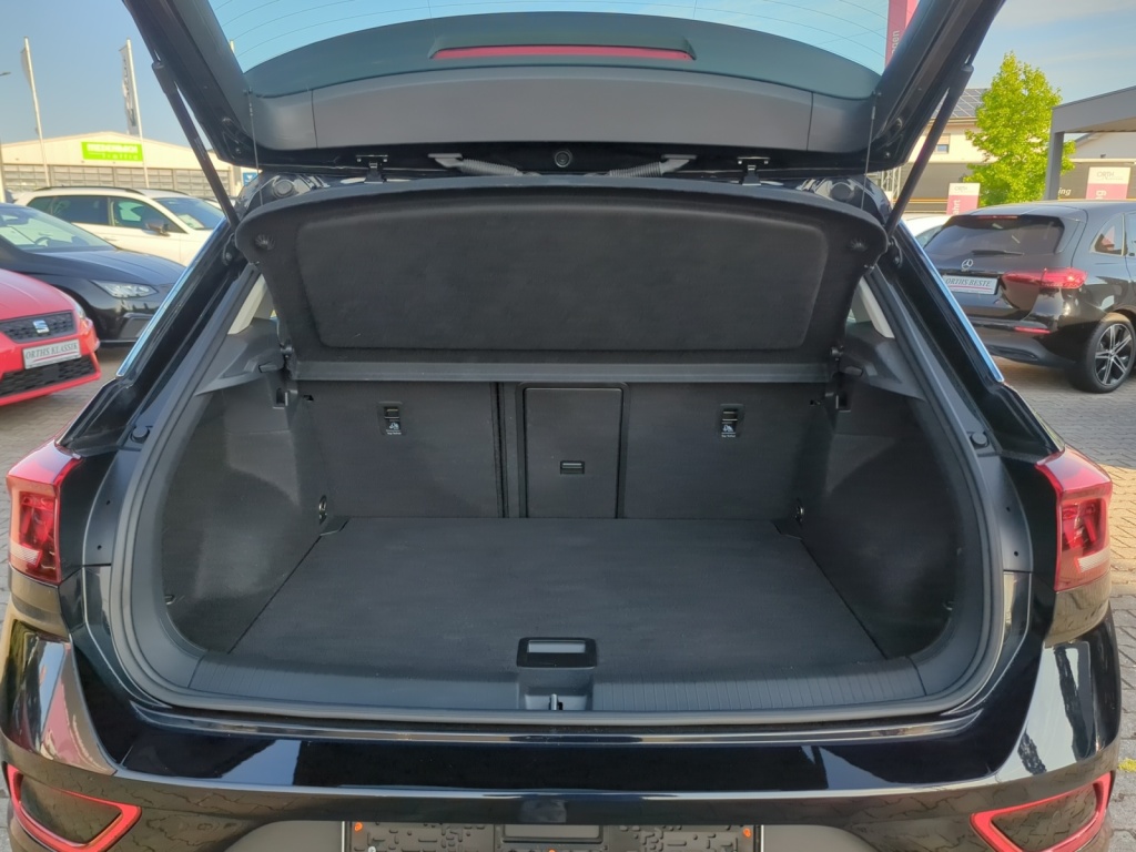 T-Roc 1.5 TSI DSG Life AHK+NAVI+APP+SHZ+LED+PDC