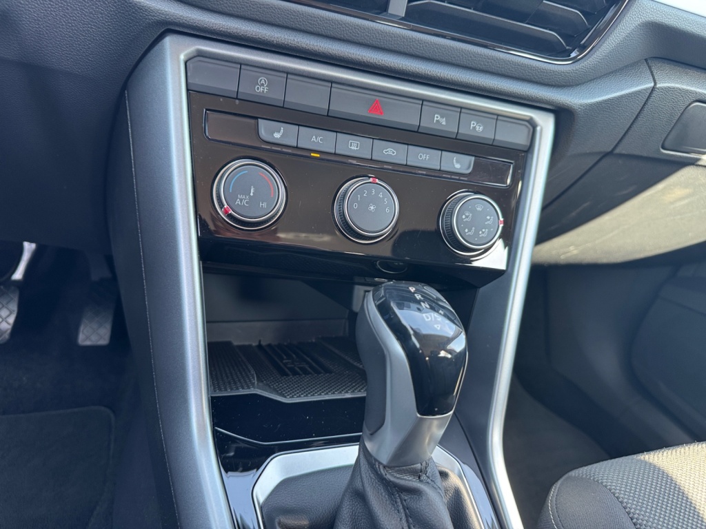 T-Roc 1.5 TSI DSG Life AHK+NAVI+APP+SHZ+LED+PDC