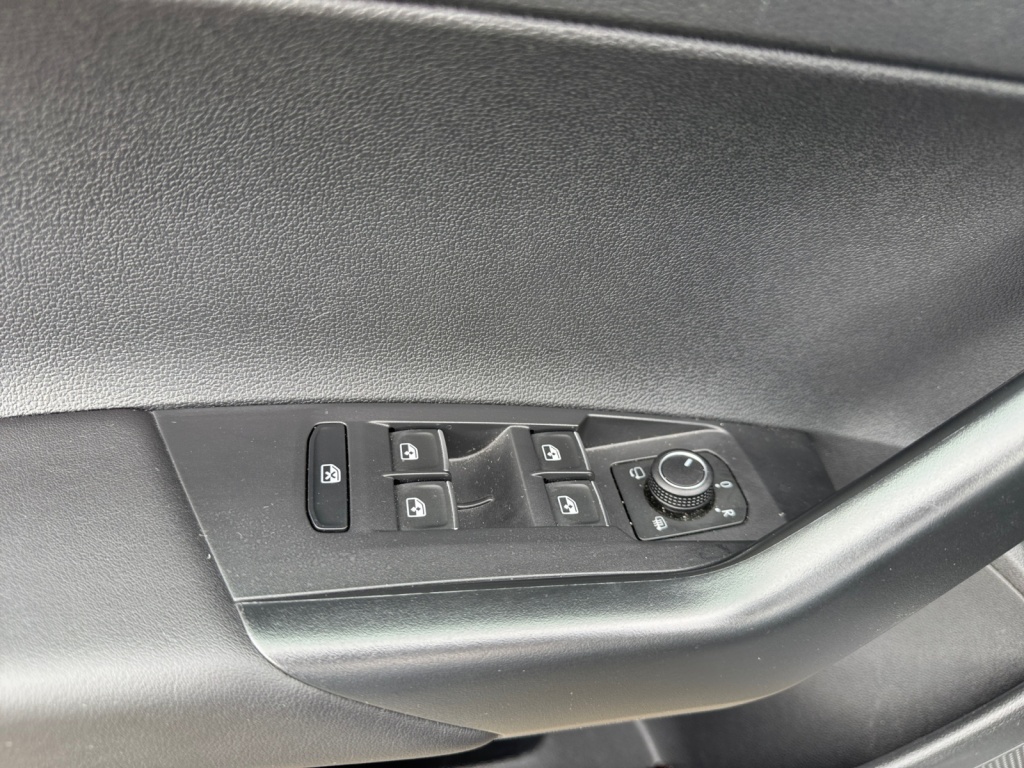 Taigo 1.0 TSI Goal 6G+KLIMA+ACC+SHZ+LED+APP+PDC