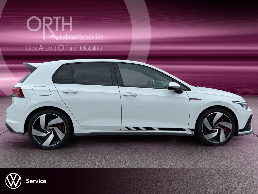 Golf VIII 2.0TSI GTI DSG+Clubsport NAVI+SHZ+ACC