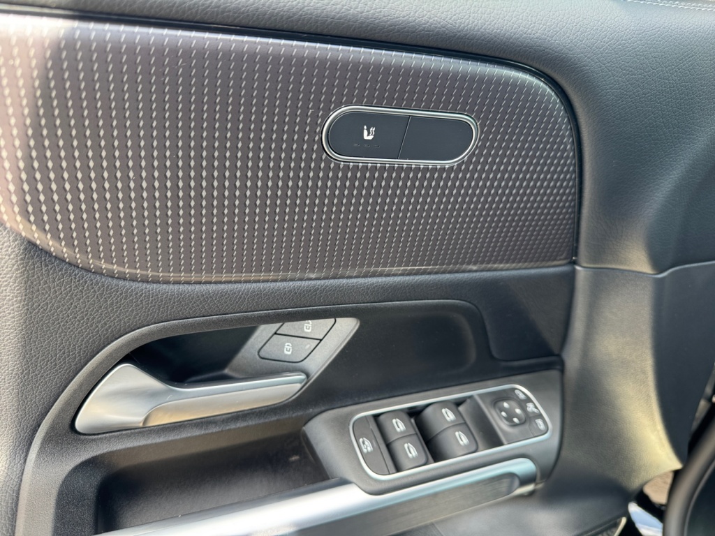 GLB 200 d 8-G Tronic AHK+LED+NAVI+SHZ+SPUR+RFK