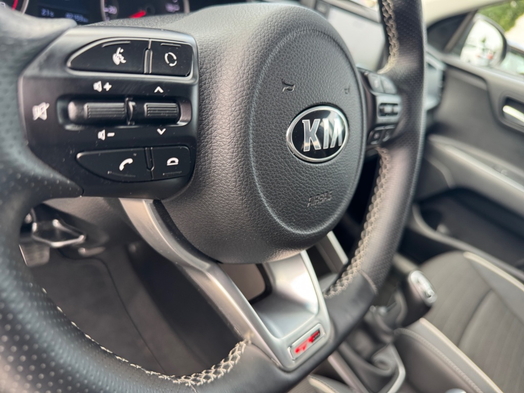 Rio 1.0 T-GDI GT Line NAVI+SHZ+KLIMA+PDC+RFK LM