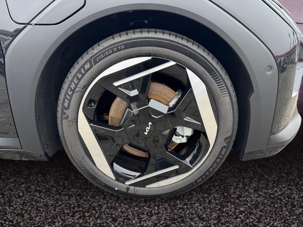 EV4 Elektro 81,4 kWh 150 kW Earth 2xKlima 360 LM