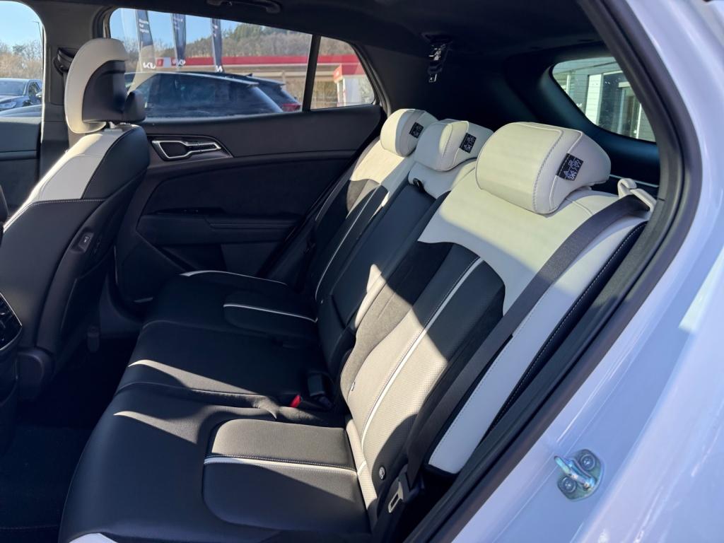 Sportage 1.6 T-GDI GT-Line 4WD PANO+HUD+NAVI+SHZ