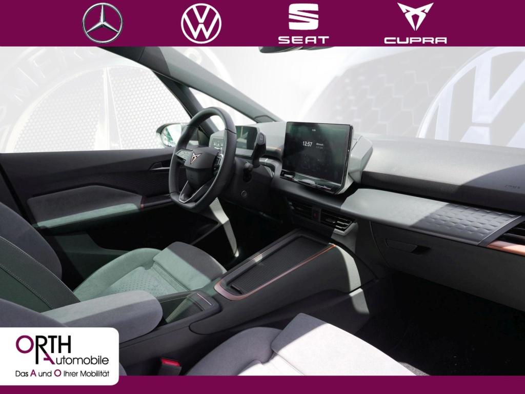 Born 150 kW (204 PS) 58 kW Massage HUD S-Sitz Sou