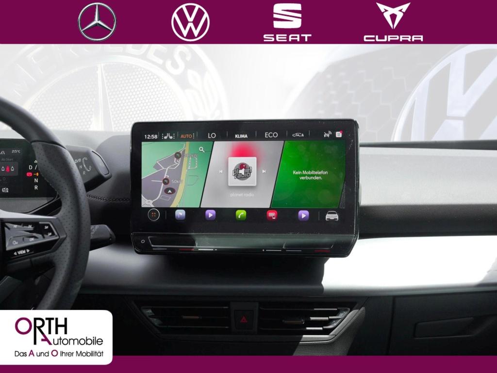 Born 150 kW (204 PS) 58 kW Massage HUD S-Sitz Sou