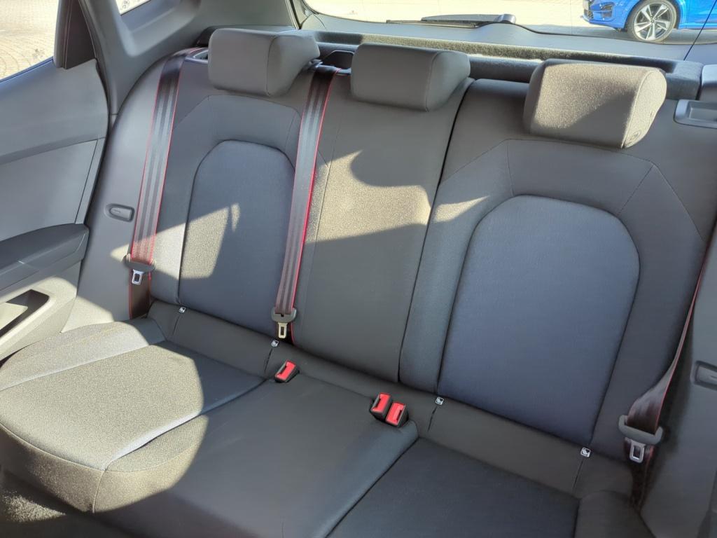 Arona FR 1.0TSI 116PS DSG KAMERA+VOLL LED+ACC+NAVI