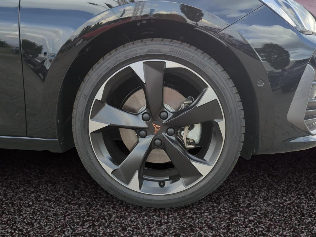Leon SP 2.0TDI 150PS MATRIX+BEATS+AHK+KAMERA LM