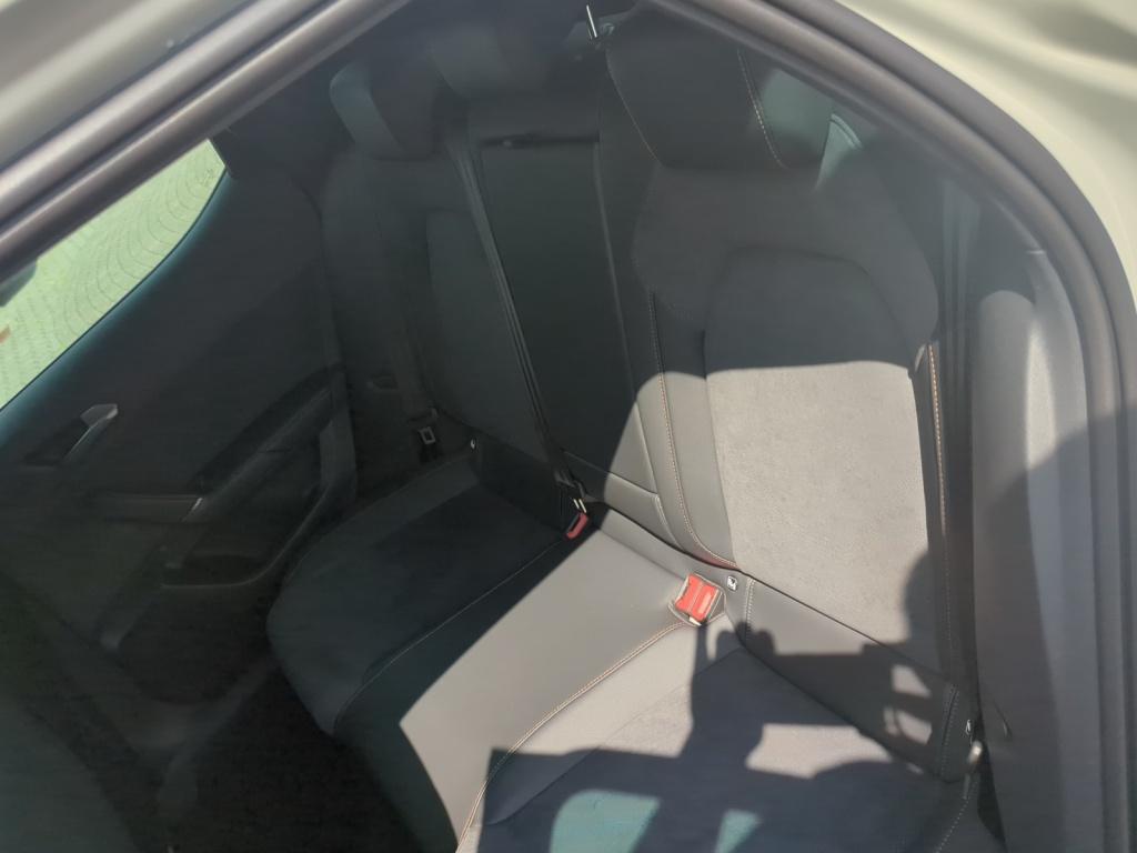 Leon 1.5 eTSI 150PS DSG MATRIX+SENNHEISER+KAMERA+ACC
