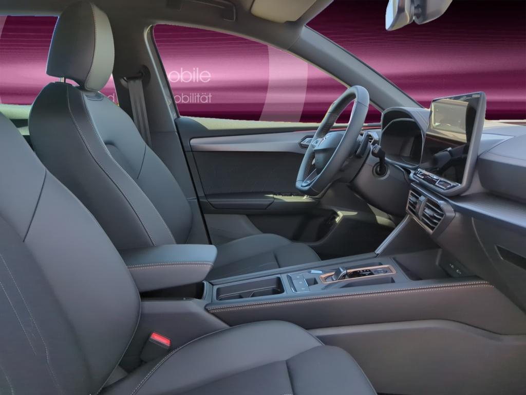 Leon SP 2.0TDI DSG+NAVI+KESSY+EDGE-PAKET ACC LM