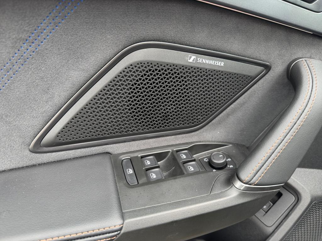 Formentor 2.0TDI 150PS SENNHEISER+AHK+KESSY ACC