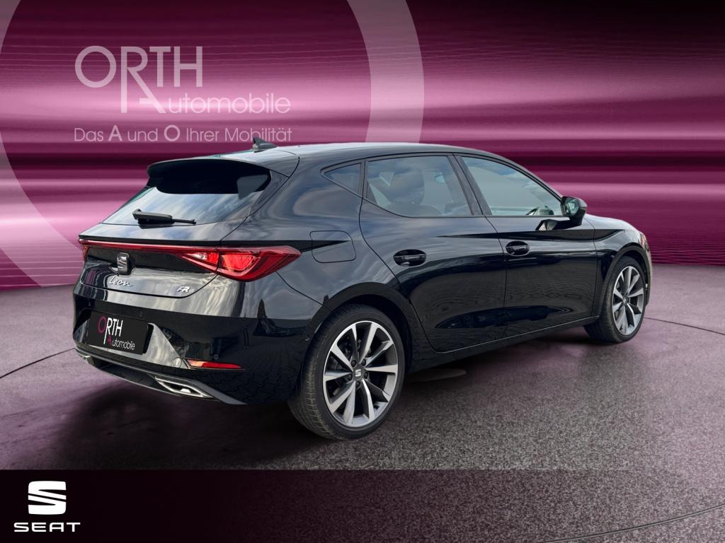 Leon FR 2.0TDI DSG+NAVI+KESSY+RFK+PDC LED SpurH