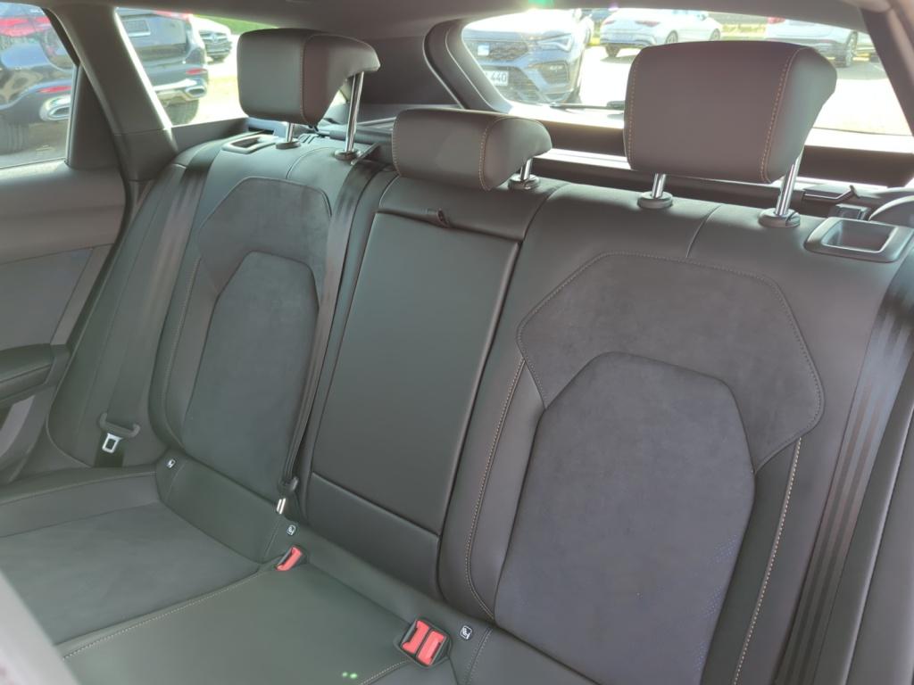 Leon SP VZ 1.5 e-Hyb.+MATRIX+SENNHEISER+AHK+RFK