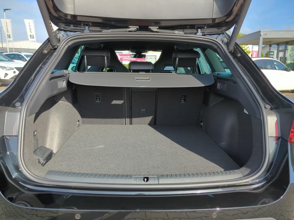 Leon SP VZ 1.5 e-Hyb.+MATRIX+SENNHEISER+AHK+RFK