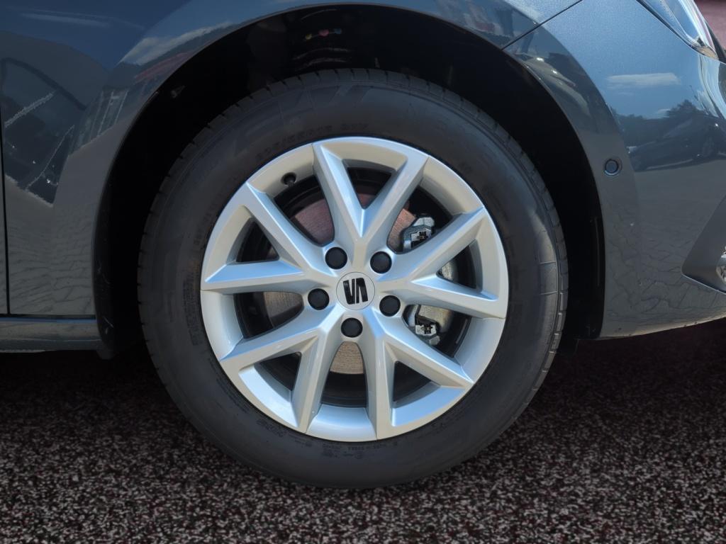 Leon Road Edit 1.5 eTSI DSG+NAVI+FULLLINK+LED