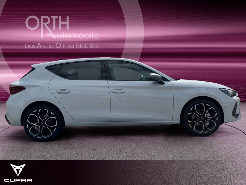 Leon 1.5eTSI DSG MATRIX+NAVI+EDGE-PAKET+LED+PDC