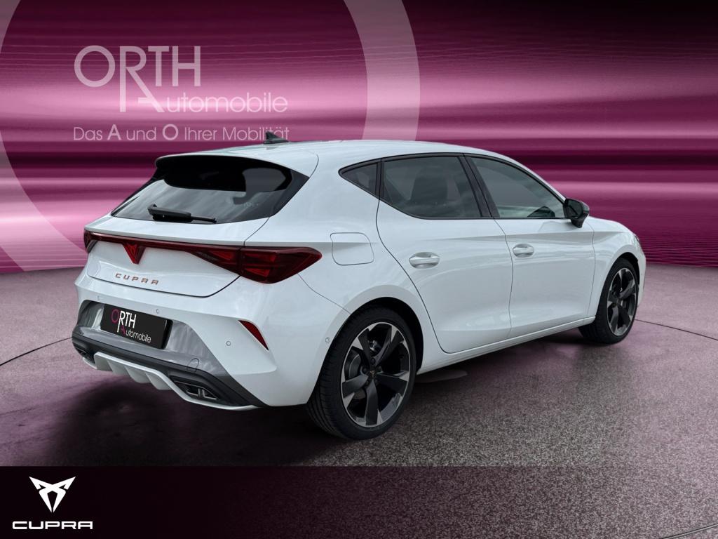 Leon 2.0 TDI DSG MATRIX+NAVI+EDGE-PAKET+LED+PDC