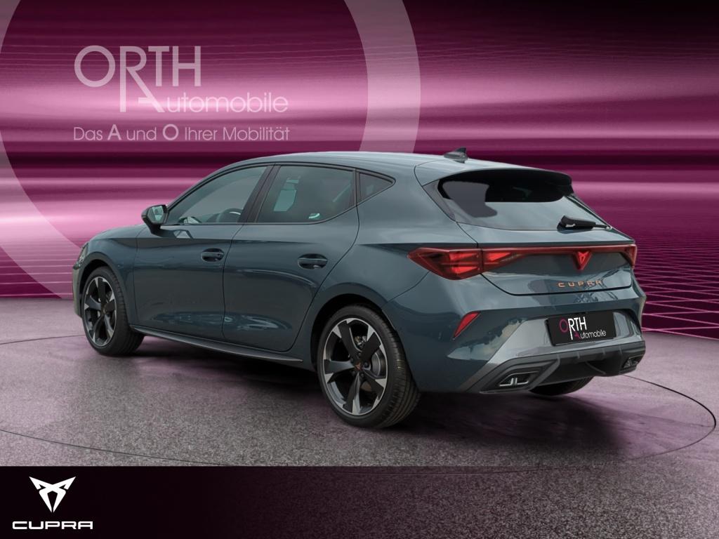 Leon 1.5 eTSI DSG+NAVI+DYNAMIC+SENNHEISER ACC LM