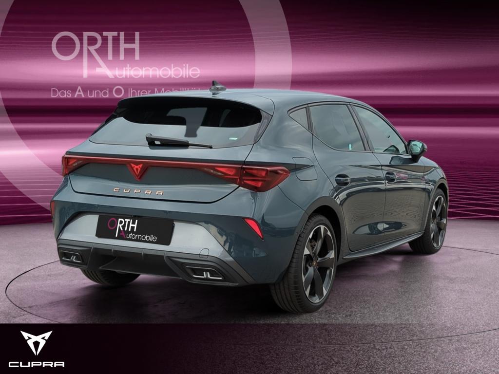 Leon 1.5 eTSI DSG+NAVI+DYNAMIC+SENNHEISER ACC LM