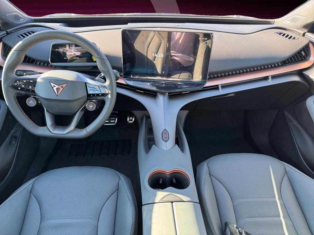 Tavascan 250 kW 4Drive VZ 360 ACC AUT HUD Kam.