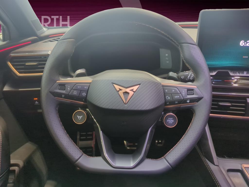 Leon SP VZ 1.5 e-Hyb. MATRIX+SENNHEISER+AHK+LED