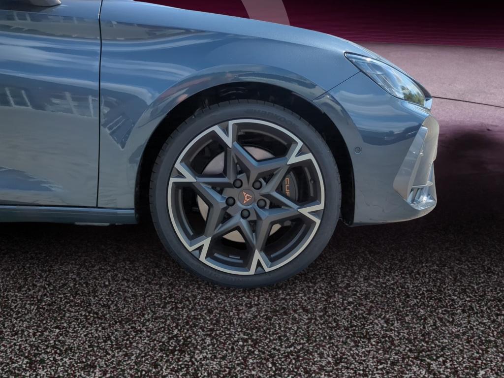 Leon SP VZ 1.5 e-Hyb. AHK+MATRIX+SPORTSITZE ACC