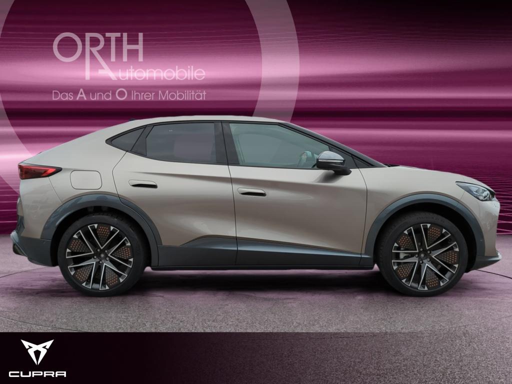 Tavascan 340PS 4Drive VZ 360 ACC AUT Bel.Sitz LM