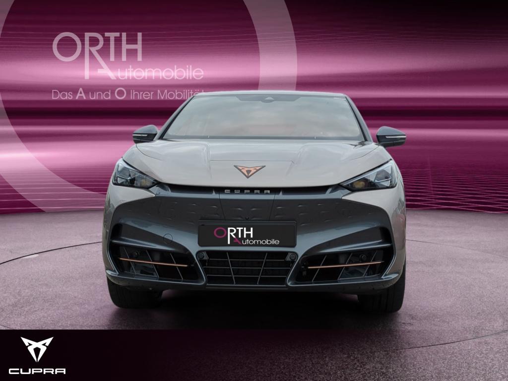 Tavascan 340PS 4Drive VZ 360 ACC AUT Bel.Sitz LM