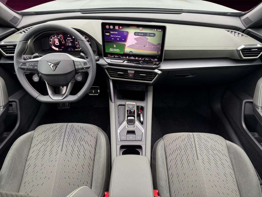 Formentor 2.0TSI 4DR VZ TRIBE+MATRIX+SENNH+NAVI