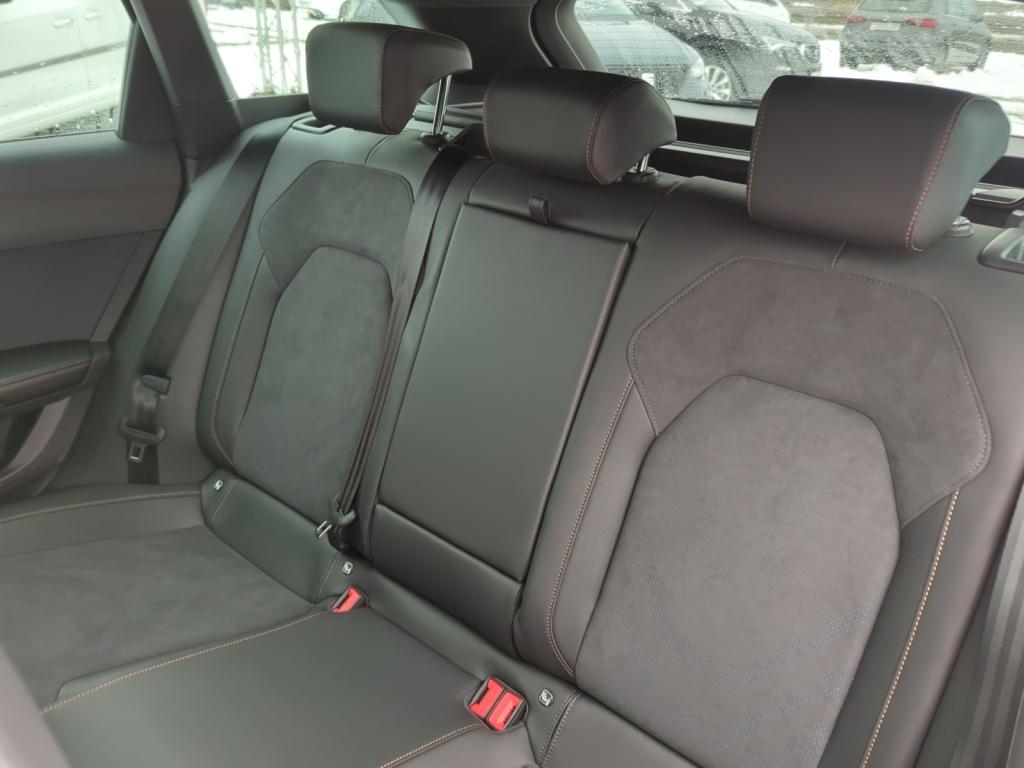 Leon SP VZ 1.5 e-HYB EDGE+LED+NAVI+ACC+KAMERA
